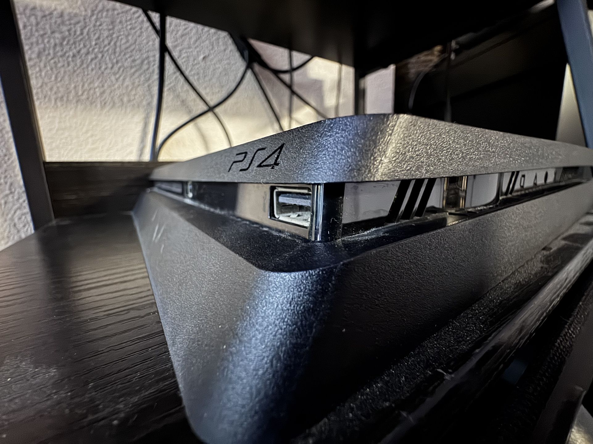 Sony PlayStation 4 Slim