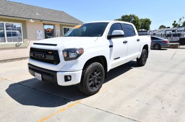 2016 Toyota Tundra CrewMax