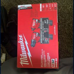 Milwaukee Set m12 Milwaukee Red Lithium Sealed With Receipt 