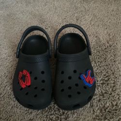 Black Crocs Clogs with Spider-Man Jibbitz
