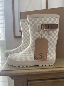 Urban Pines Rain Boots