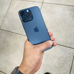 iPhone 15 Pro Max Unlocked 256GB