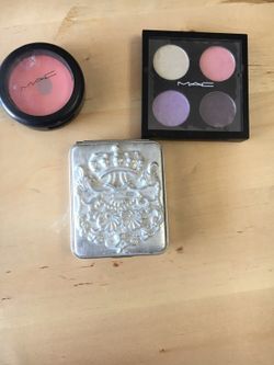 Mac make up