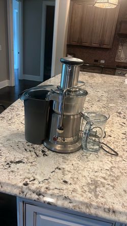 Breville Juicer