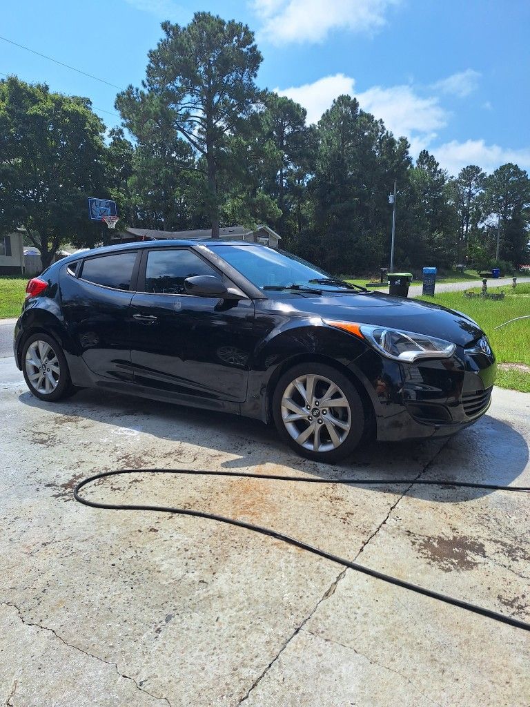 2017 Hyundai Veloster