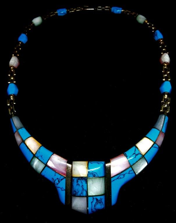 TURQUOISE AND MOTHER OF PEARL SILVER NECKLACE