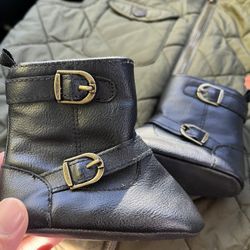 Baby Boots Size 3-6 Months 