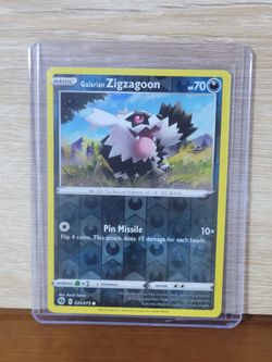 Galarian Zigzagoon Pokémon TCG Card  Reverse Holographic- Mint