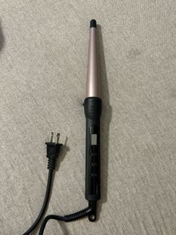 Tapered Curling Wand. Rose Gold 