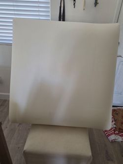 Free cushion