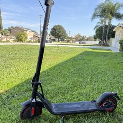 Electric scooter