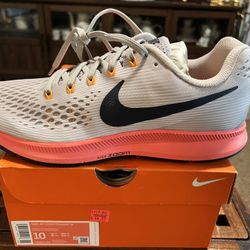Nike Air Zoom Pegasus 34 Size 10 for Sale in Charlotte NC OfferUp