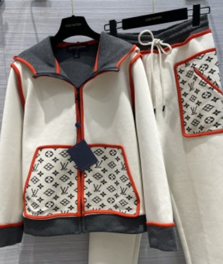 L-V Flight Mode Sport Suit