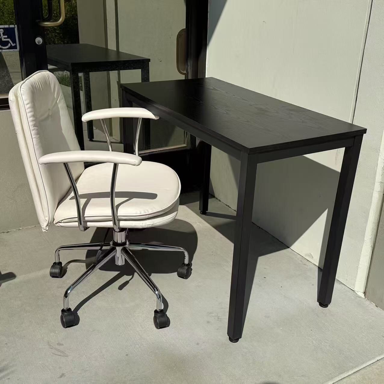 New In Box 40x20x30 Inch Tall With Mid Century Modern Style Office Computer Chair Furniture Combo