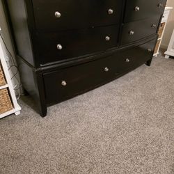 Solid Wood Dresser 