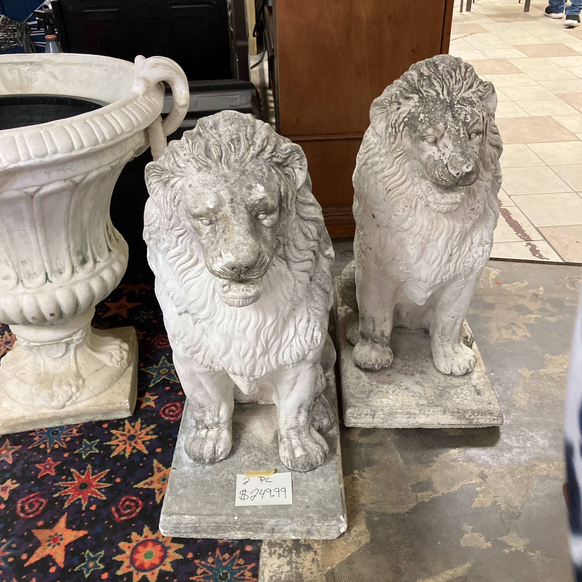 Yard Decor