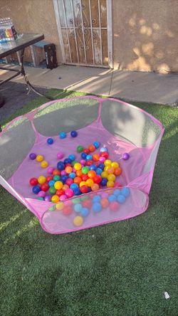 Ball pit