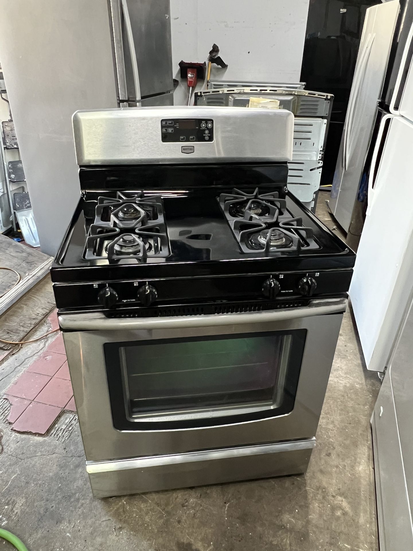 Maytag 30 inch gas range stainless steel/estufa de gas
