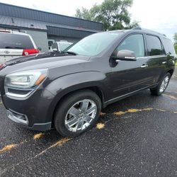 2017 GMC Acadia 