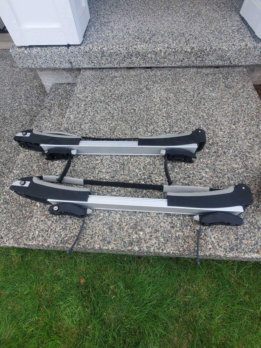 Thule SUP Taxi XT Surfboard Rack
