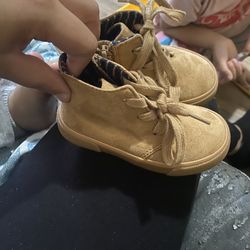 Baby Shoes 