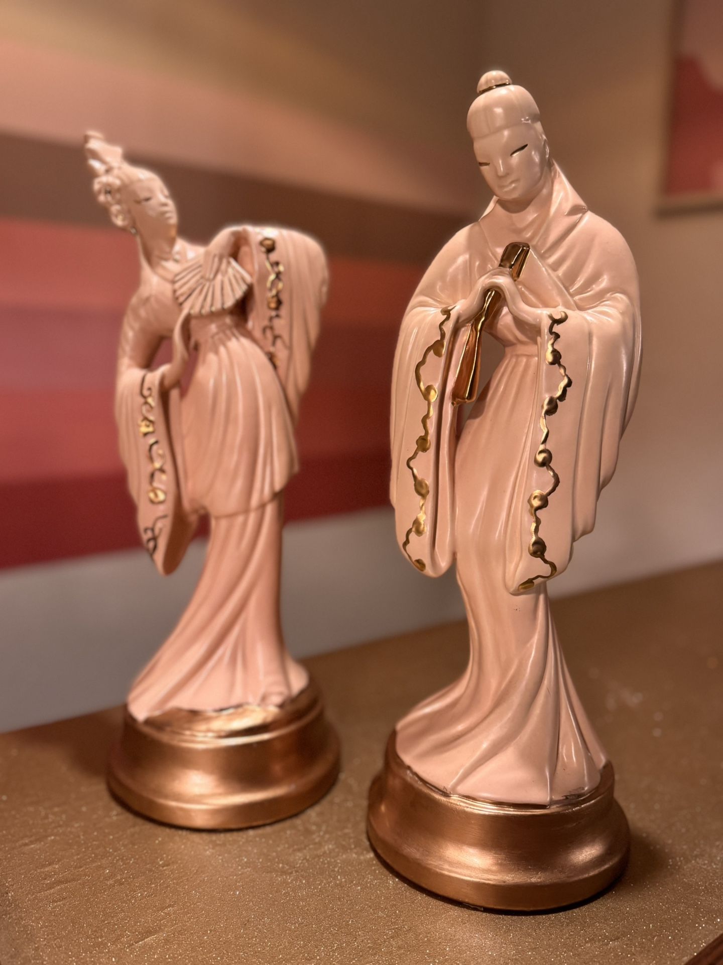 MCM Chalkware Japanese Couple