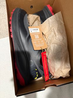 Shoes Olukai