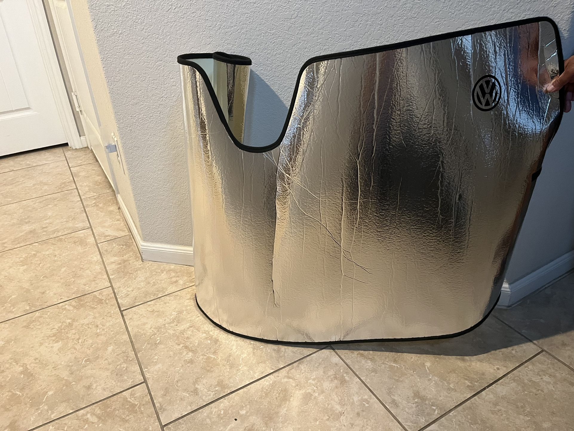 VW Atlas Windshield Cover