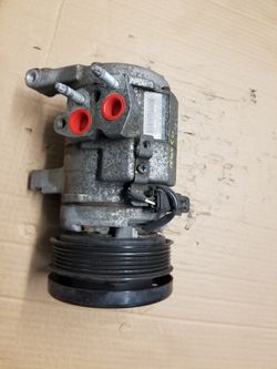 AC COMPRESSOR FOR JEEP CHEROKEE 3.7L