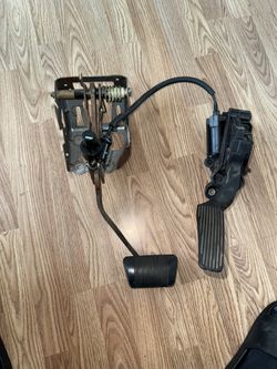 Break And Gas Pedal For Chrysler 300 
