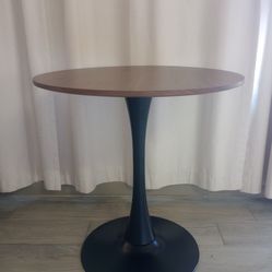 Small Round Dining Table