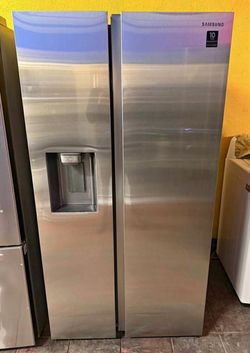 Samsung side by side refrigerator, stainless steel. Free delivery and installation