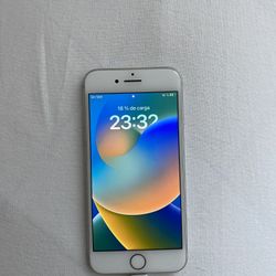 Iphone 8 64gb with New battery 