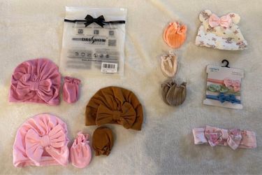16pc Bundle of Infant/Baby Girl Headwear & Mittens