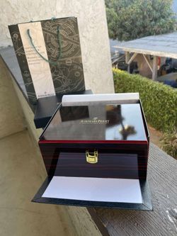 Ap Watch With Box N Bag 