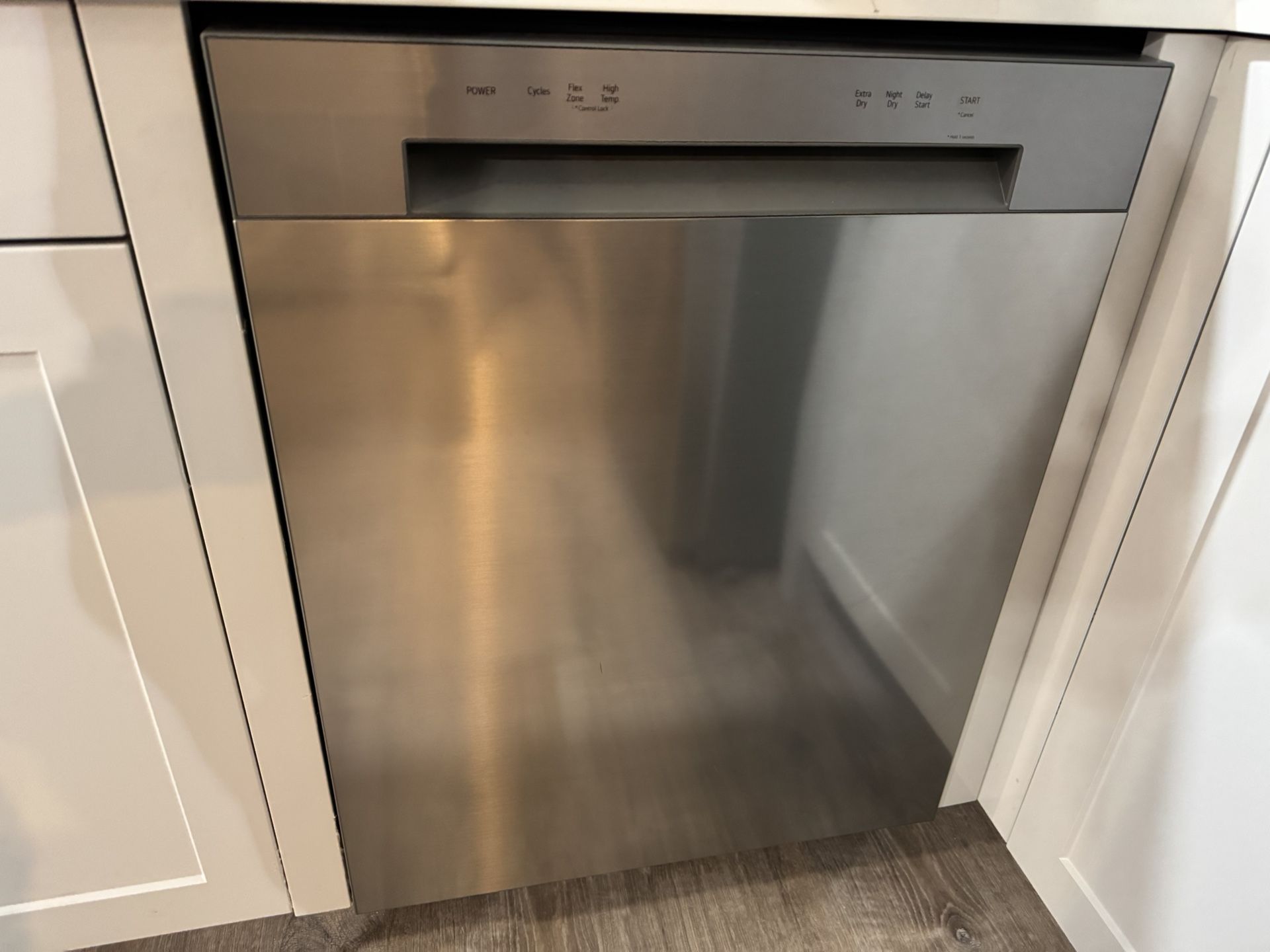 LG Dishwasher Almost New!