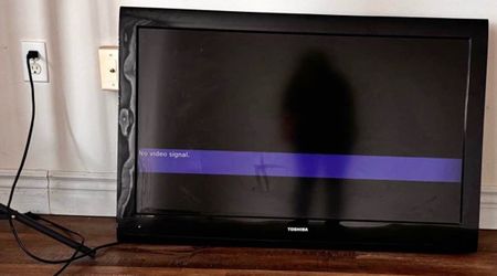 45” Toshiba TV