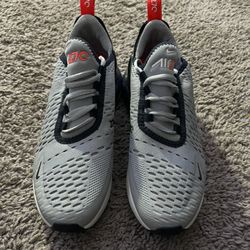 Nike Air Max 270 