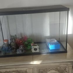  Fish TANK