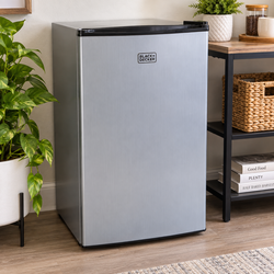 Like New Mini Fridge - BLACK+DECKER 3.2 Cu. Ft. Compact Refrigerator – Silver
