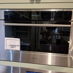 WOLF M SERIES 30 INCH CONVECTION STEAM OVEN TRANSITIONAL 2.4 CuFt PROBE LCD SCREEN STAINLESS