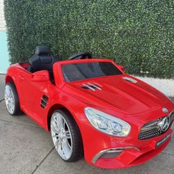Kids Ride-On Mercedes-Benz