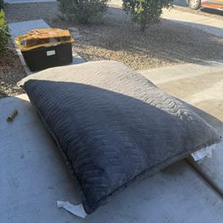 Huge Dog Bed 