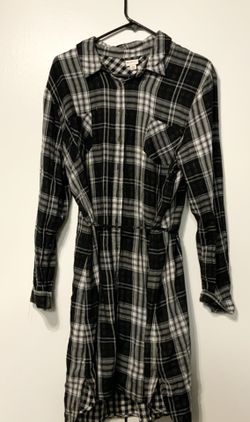 Women’s Black & white flannel