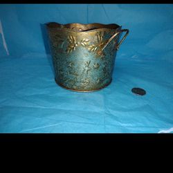 Vintage brass Christmas bucket good condition