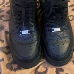 Nike Air Force 1 Supreme (NEGOTIATE PRICE)
