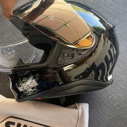 Shoei Black Motorcycle  Helmet Size med Helmet 
