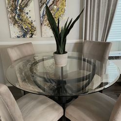 Glass Dining Table And 4 Chairs 