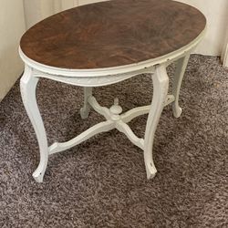 Small Shabby Chic Table/coffee Table