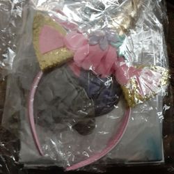 New In Sealed Package. UNICORN HEADEBAND WITH 13 BALLOONS.  SEE PHOTOS.  CASH AND PICKUP ONLY